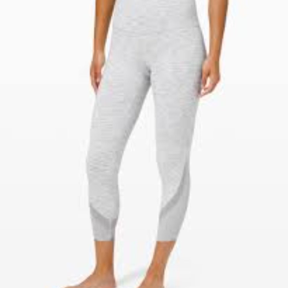 lululemon Wunder Under High Rise Crop 23" Scallop